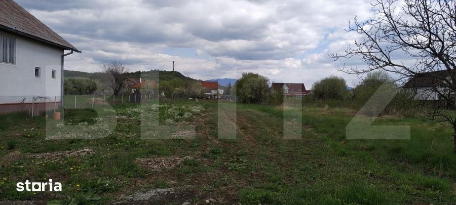 Teren de 700 mp, în Unirea