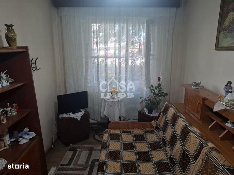 Apartament cu 2 camere în Micro 8