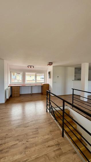 Apartament cu 4 camere decomandat, mobilat în Girocului