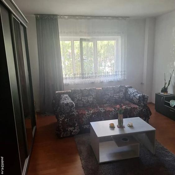 Apartament cu 2 camere decomandat în Rahova
