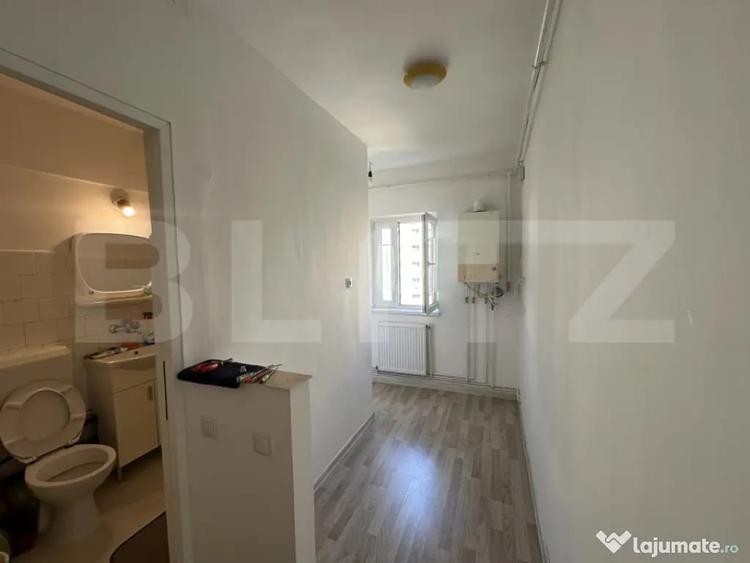 Garsonieră decomandată în Careiului