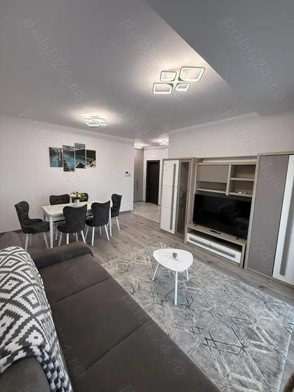 Apartament cu 2 camere nedecomandat în UTA