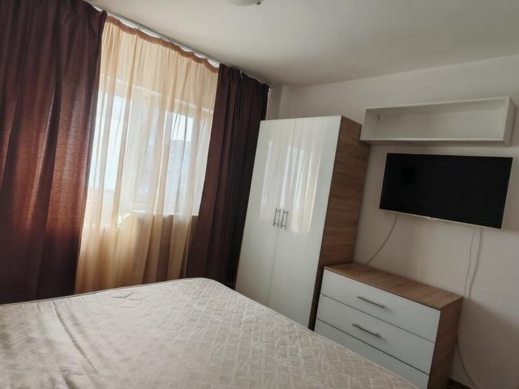 Apartament cu 2 camere semidecomandat, mobilat în Obor