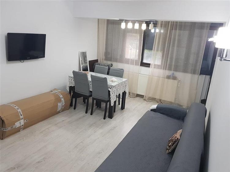 Apartament cu 2 camere semidecomandat în Viziru 1