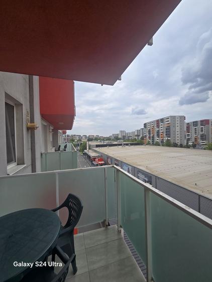 Apartament cu 2 camere decomandat în Exterior Vest