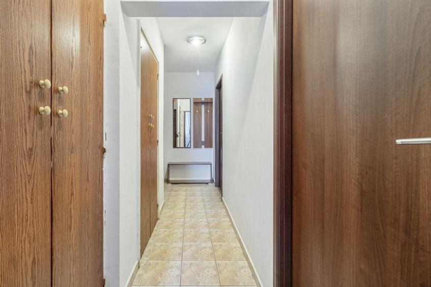 Apartament cu 3 camere circular în Drumul Taberei