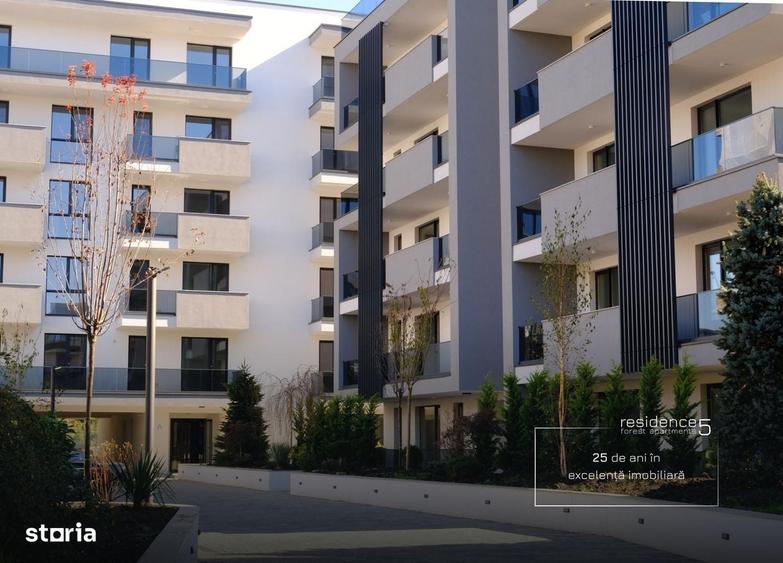 Apartament cu 4 camere în Băneasa
