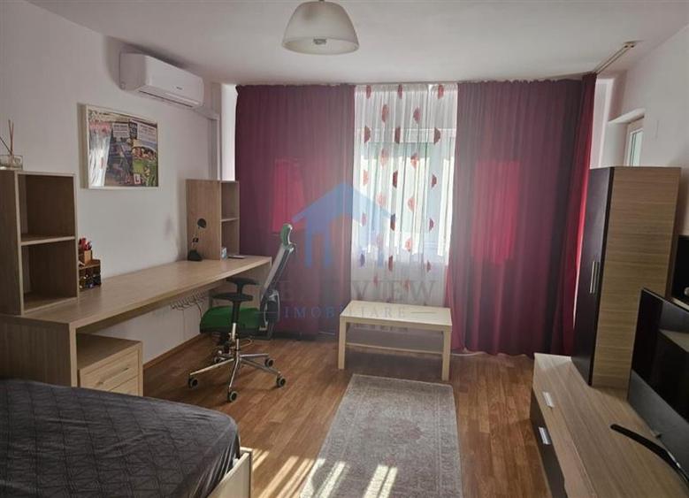 Garsonieră decomandată în Zorilor