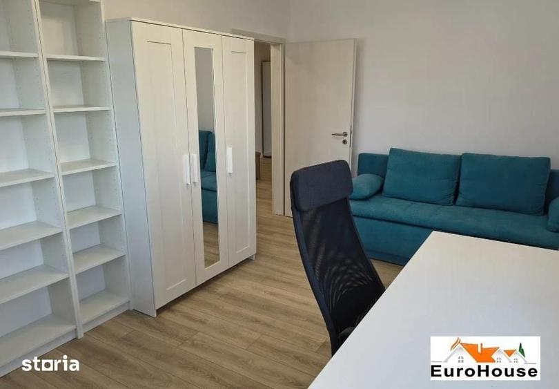 Apartament cu 3 camere decomandat în Cetate