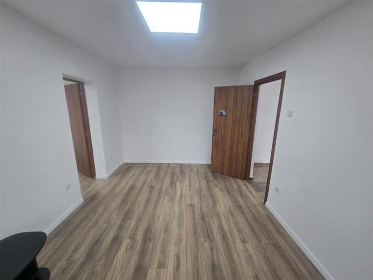 Apartament cu 2 camere semidecomandat, mobilat în Ultracentral — fotografia 3