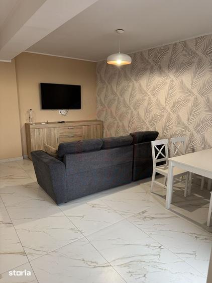 Apartament cu 2 camere în Micro 17