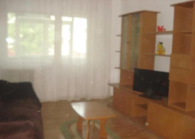 Apartament cu 2 camere decomandat în Dacia