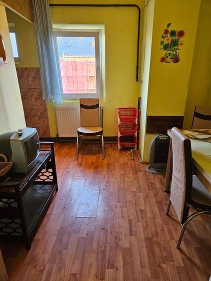 Apartament o camera de inchiriat - 2