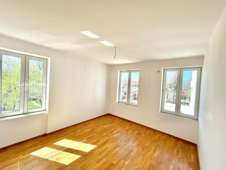 Apartament cu 2 camere semidecomandat în Străulești