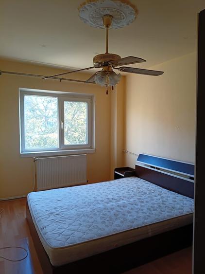 Apartament cu 3 camere decomandat în Nord