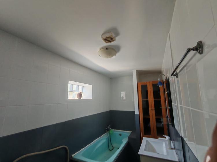 Casă cu 4 camere în Bistreț