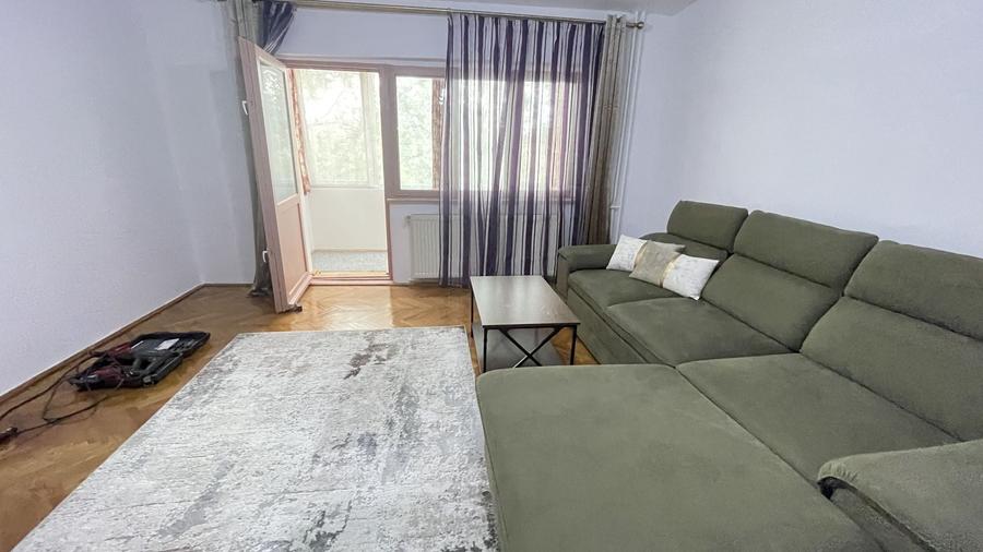 Apartament cu 2 camere decomandat, mobilat în Bucovina