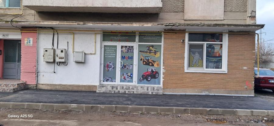 Spațiu comercial, de 70 mp, în Micro 39