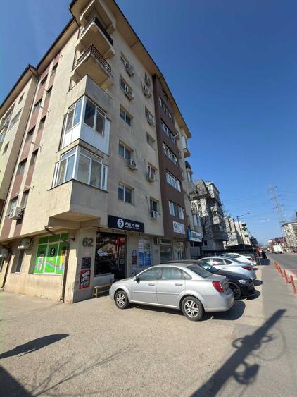 Garsonieră decomandată în Central