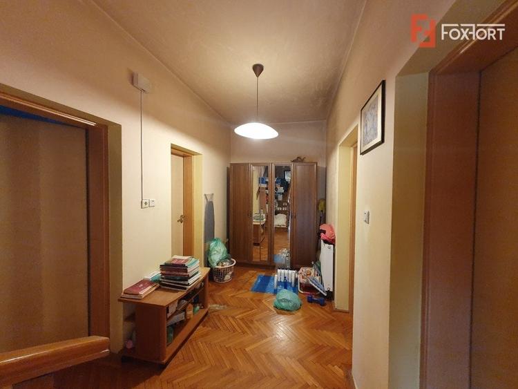 Duplex cu 6 camere cu Canalizare în Brâncoveanu