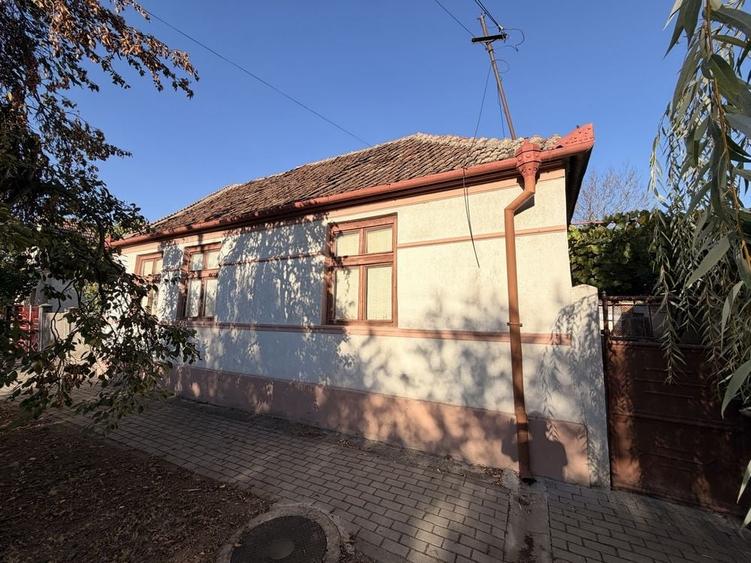 Casă cu 4 camere în Păuliș