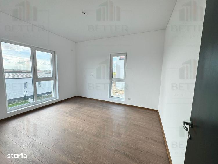 Casa individuala - 4 Camere | Ansamblu - Asfalt - 300 m STV - 16