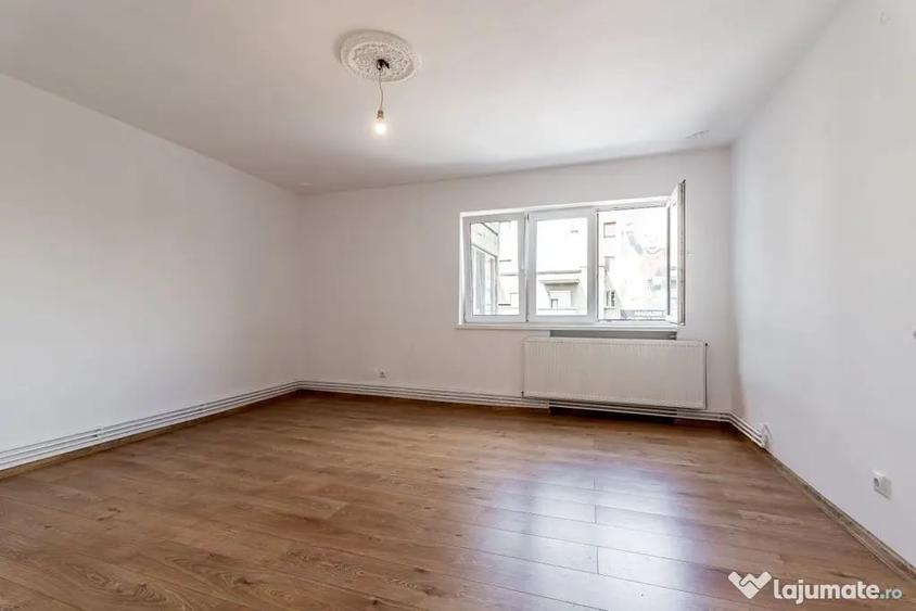 Apartament cu 2 camere semidecomandat în Ultracentral
