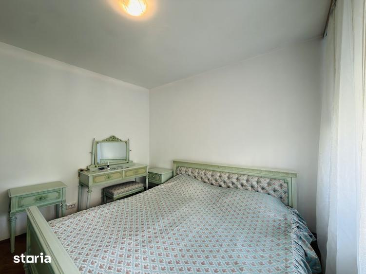 Apartament cu 3 camere decomandat, mobilat în Soarelui