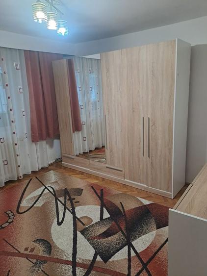 Apartament cu 2 camere decomandat, mobilat în Mănăștur