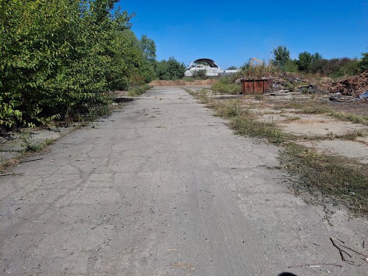 Teren construcție, în Jilava