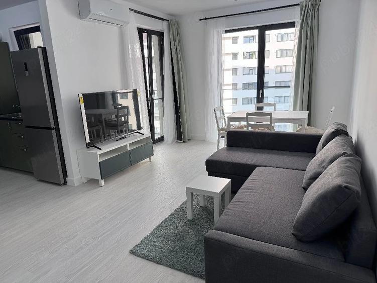 Apartament cu 2 camere decomandat în Torontalului