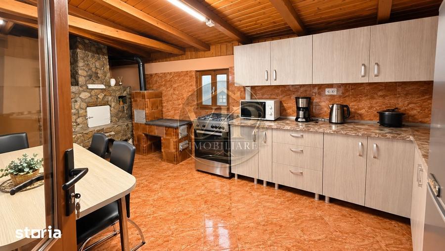 Casă cu 4 camere cu Teren 1739 Mp în Meteș