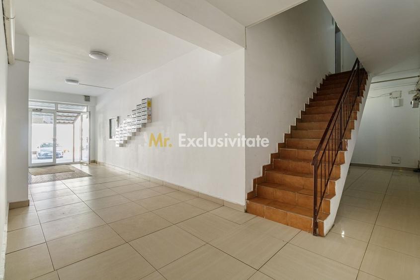 Apartament cu 3 camere semidecomandat, mobilat în Chiajna