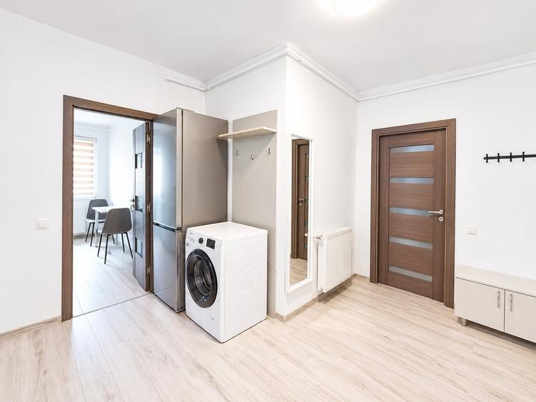 Apartament cu 2 camere decomandat, mobilat în Florești