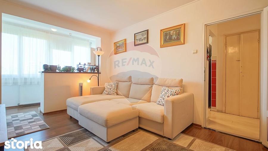 Apartament cu 3 camere, mobilat în Gării