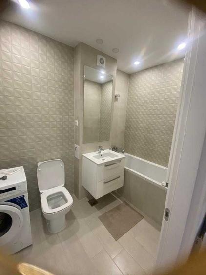 Apartament cu 2 camere decomandat în Cățelu