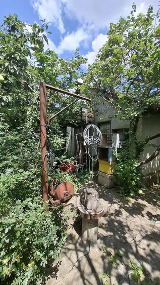Casă cu Teren 1040 Mp în Floroaica