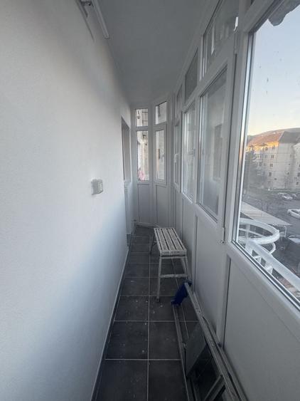Apartament cu 2 camere decomandat în Exterior Vest