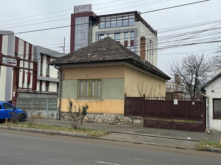 Casă cu 2 camere în Central