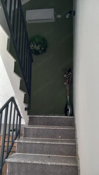 Apartament cu 2 camere decomandat în Livada
