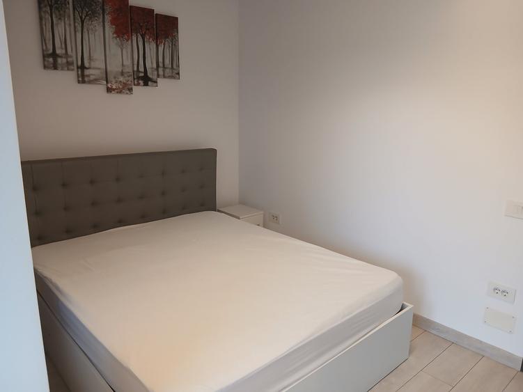 Apartament cu 2 camere decomandat în Nicolina