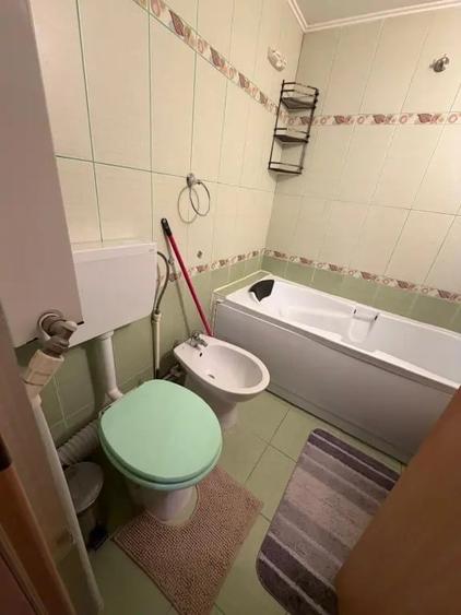 Apartament cu 2 camere semidecomandat în Canta