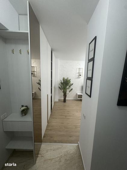 Apartament cu 2 camere decomandat în Central — fotografia 1