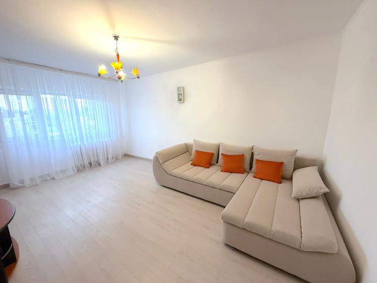 Apartament cu 2 camere decomandat în Colentina