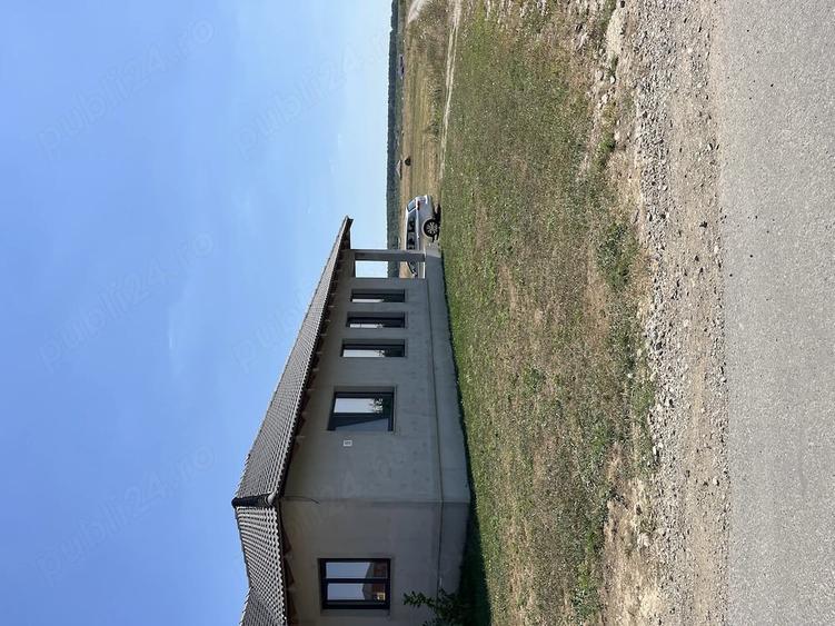 Casă cu 3 camere cu Teren 470 Mp în Cihei