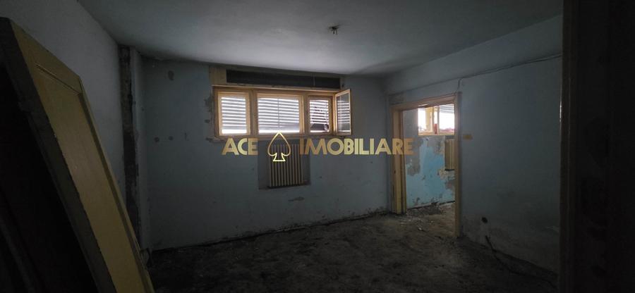 Apartament cu 2 camere semidecomandat în Ștefan cel Mare