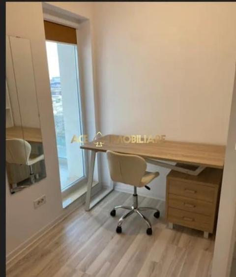 Apartament cu 2 camere decomandat, mobilat în Parcul Carol