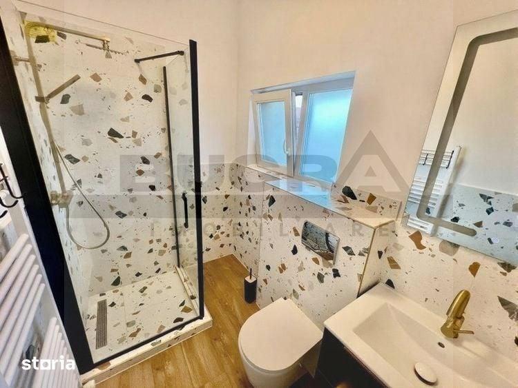 Casă cu 5 camere cu Teren 250 Mp în Florești