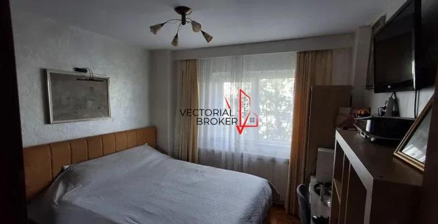Apartament cu 2 camere semidecomandat, mobilat în Dristor