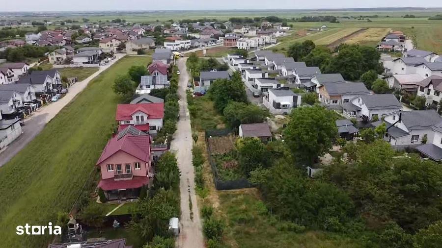 Teren de 2473 mp, în Berceni